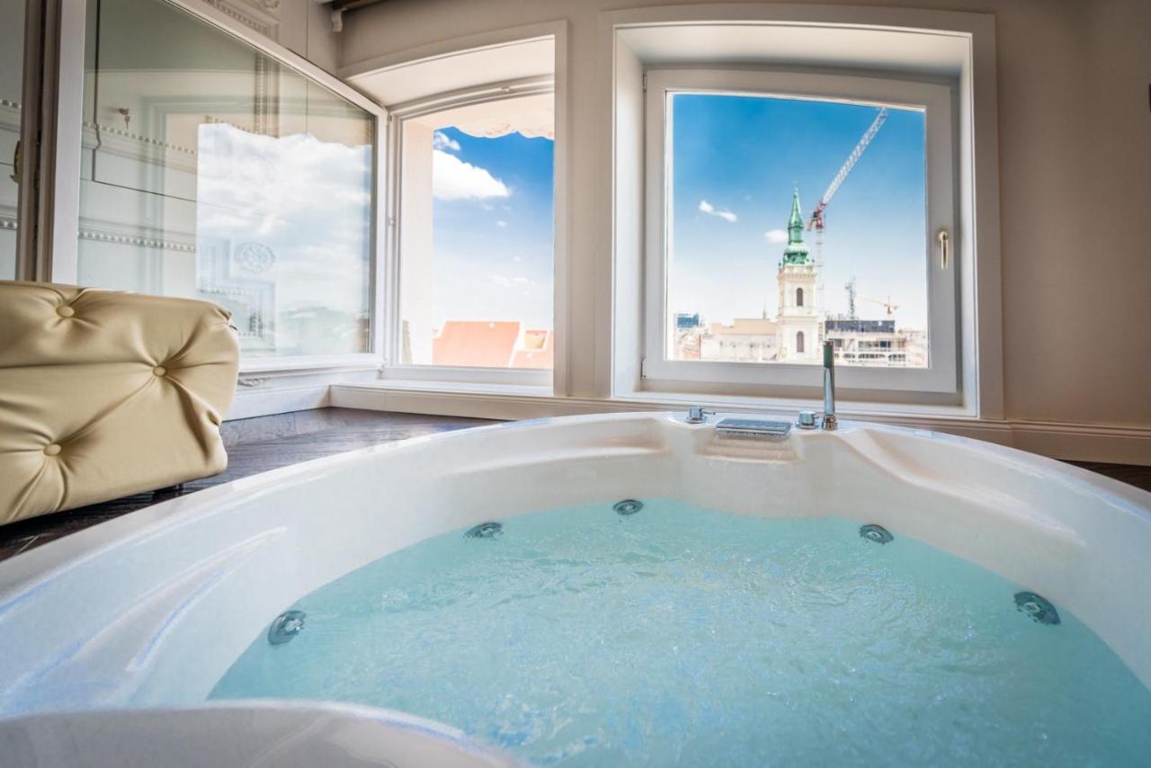 Jacuzzi Royal Suite 부다페스트 외부 사진